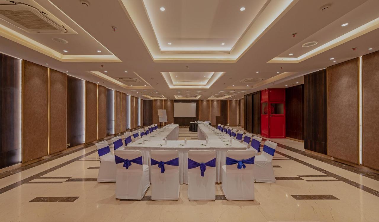 Hotel Saket 27 Nova Deli Exterior foto